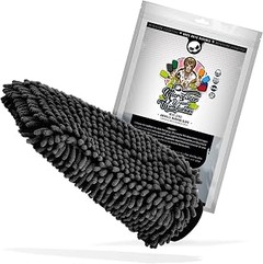 ** Evita estos errores al usar guantes suaves para limpiar tu coche
